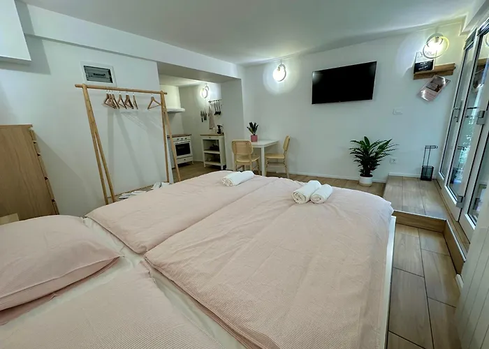 Alpine Echo דירה *